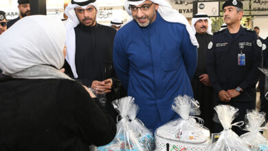 صورة سمو الأمير يشمل برعايته معرض المبادرات الشبابية  لأصحاب المشاريع الصغيرة والمتوسطة بسوق المباركية