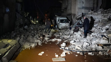 صورة إدارة الكوارث التركية: أكثر من 76 قتيلا و440 مصابا جراء الزلزال